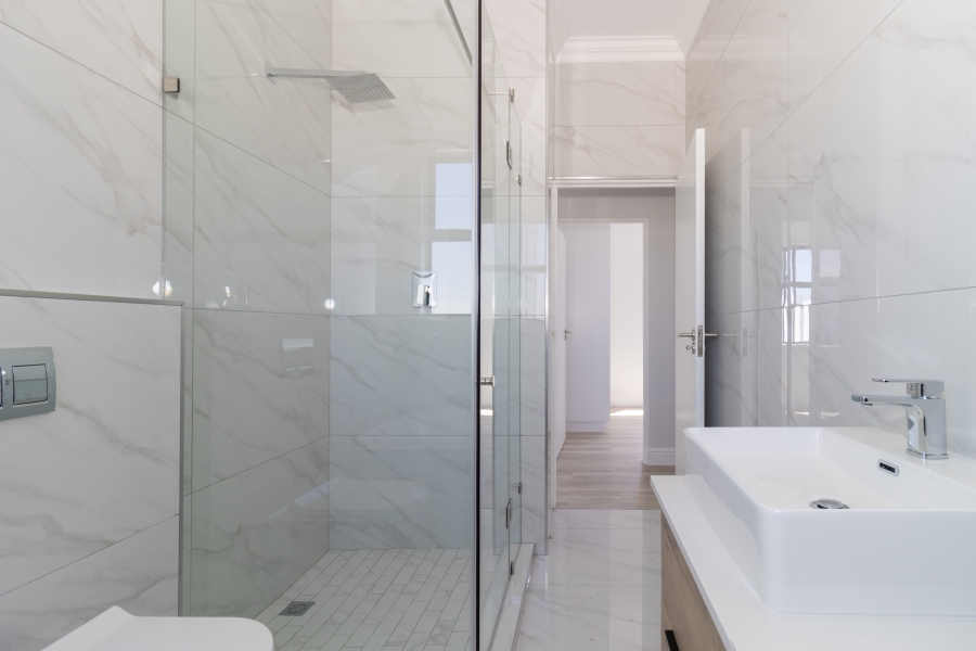 4 Bedroom Property for Sale in Sandown Western Cape